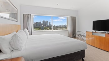 Premium Room, 1 King Bed, Harbor View