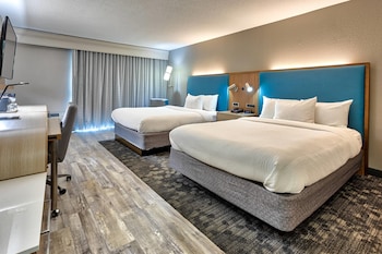 Standard Room, 2 Queen Beds, Non Smoking