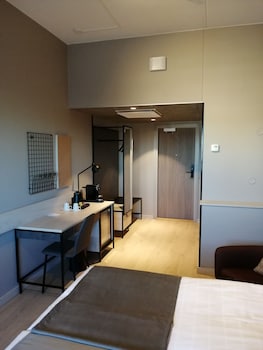 Business Double Room, 1 Queen Bed