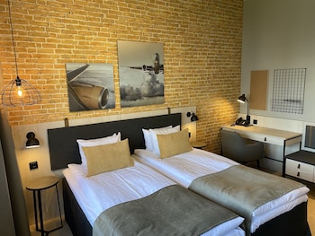 Standard Twin Room with kitchenette