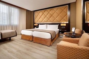 Standard Room (With extra bed)