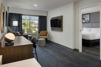 Suite, 1 Bedroom (Hearing Accessible)