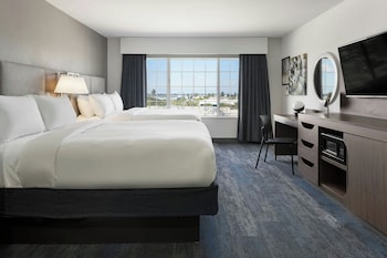 Room, Multiple Beds