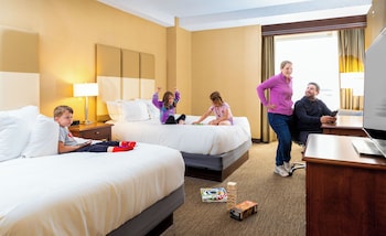 Standard Room, 2 Queen Beds, Non Smoking, City View