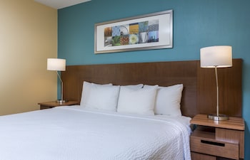 Room, 2 Queen Beds (Hearing Accessible)