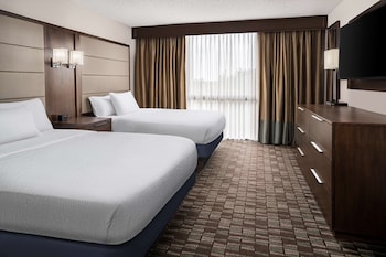 Suite, 2 Double Beds, Accessible (Mobility & Hearing, Roll-in Shower)