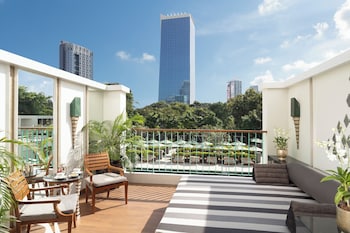 Club Balcony with Club Benefit