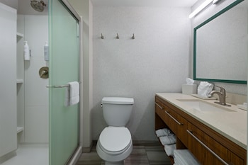 Studio Suite, 1 King Bed, Non Smoking