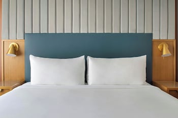 Studio, 1 King Bed