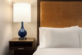 Room, 2 Queen Beds, Microwave