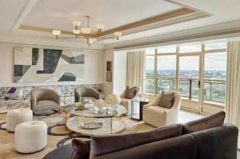 Presidential Suite, Multiple Beds, Kitchenette
