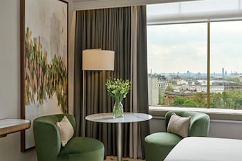 Deluxe Room, 2 Twin Beds, Park View