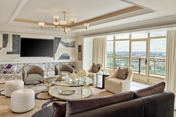 Presidential Suite, Multiple Beds, Kitchenette