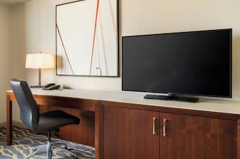 Grand Room, 2 Double Beds, City View