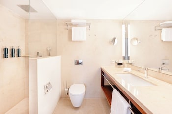 Junior Suite, 1 King Bed