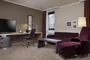 Twin Junior Suite City Wing