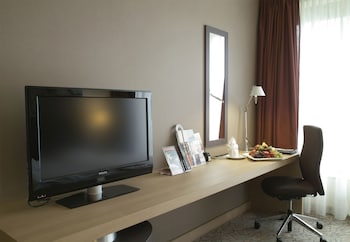 King Accessible Studio City Wing