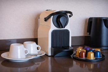King Junior Suite City Wing