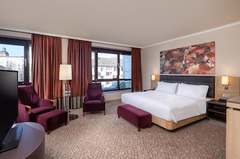 King Junior Suite City Wing