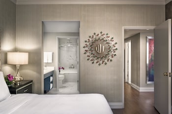 Standard Room, 2 Queen Beds, Non Smoking, Refrigerator