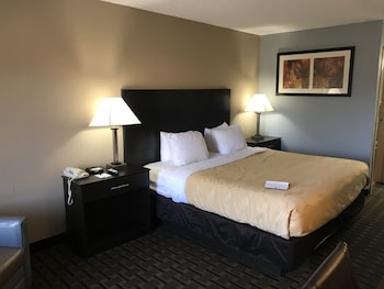 1 King Bed, Non Smoking