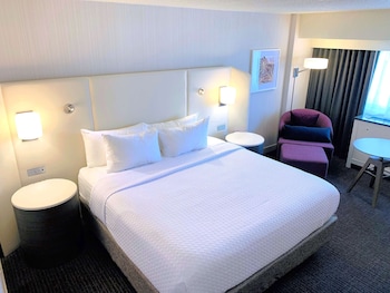 Superior Room, 1 King Bed (Preferred - King)