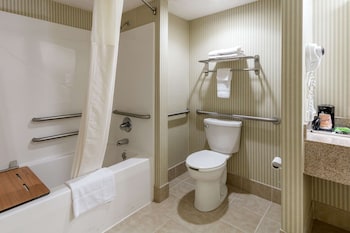 Room, 2 Queen Beds, Smoking