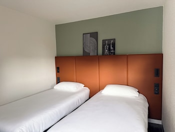 Standard Room, Multiple Beds