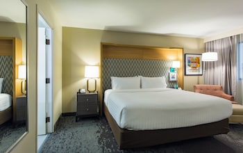 Premium Room, 1 King Bed