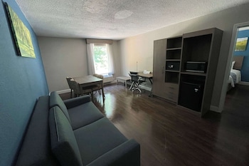 Suite, Multiple Beds, Non Smoking