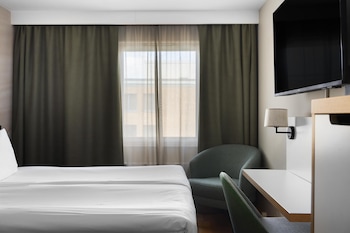 Classic Room, 1 Queen Bed, Non Smoking