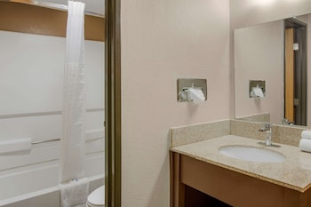 Standard Room, 2 Queen Beds, Non Smoking