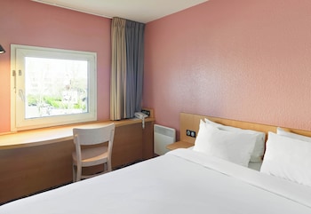 Classic Quadruple Room
