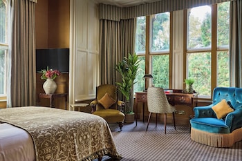 Classic Super King Room