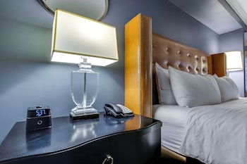 Room, 1 King Bed (Oversized)