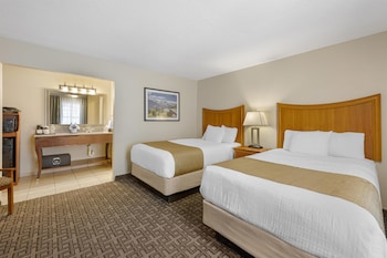 Standard Room, 2 Double Beds, Accessible, Non Smoking