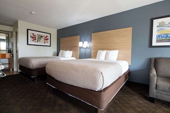 Standard Room, 2 Queen Beds, Non Smoking