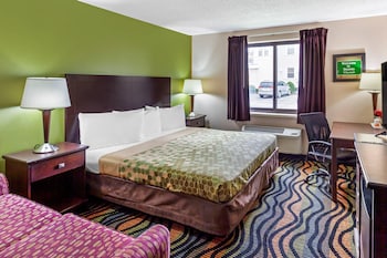 Room, 1 Queen Bed, Accessible, Non Smoking (Roll-In Shower)