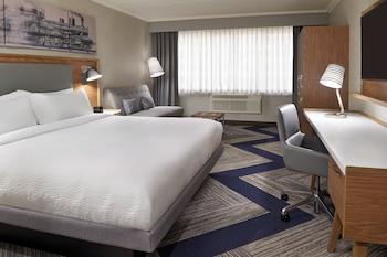 Room, 1 King Bed with Sofa bed, City View