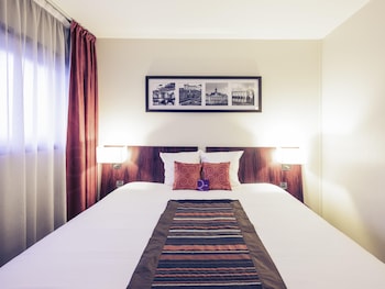 Standard Room, 1 Queen Bed