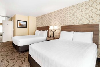 Standard Room, 2 Queen Beds, Non Smoking, Kitchenette