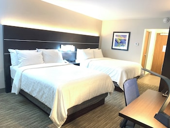 Standard Room, 2 Queen Beds