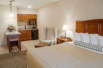 Suite, 1 King Bed, Non Smoking, Jetted Tub