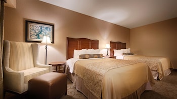 Standard Room, 2 Queen Beds, Non Smoking
