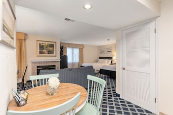 Luxury Studio Suite, Multiple Beds