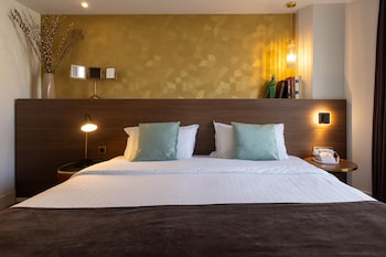 Superior Room, 1 King Bed, Non Smoking