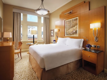 Superior Queen Room