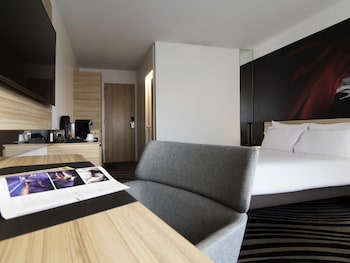 Superior Room, 1 Queen Bed
