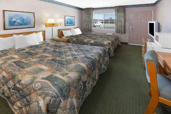Room, 2 Queen Beds, Non Smoking