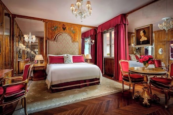 Venetian Room